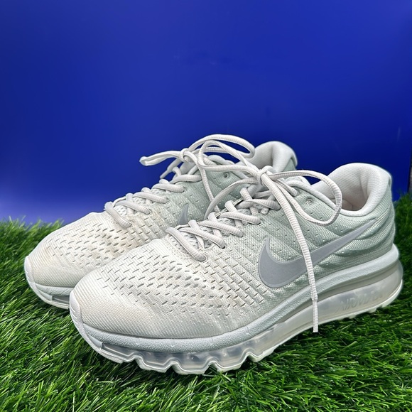 Nike Air Max 2017 Athletic Sneakers 849560-009 Women’s US 8 Pure Platinum - Picture 3 of 13